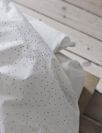 NEBULOSA BEDLINEN (foto: skagerak.dk)