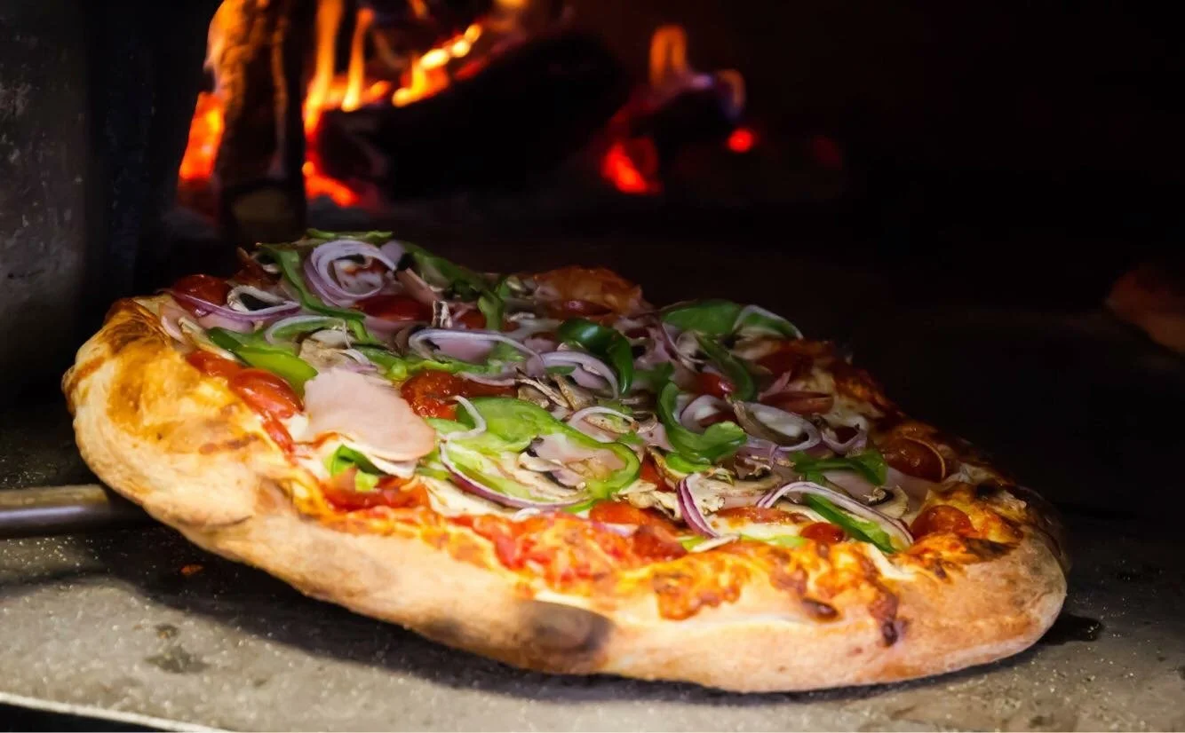 Mama Tigs Wood Fired Pizza - 7.jpg