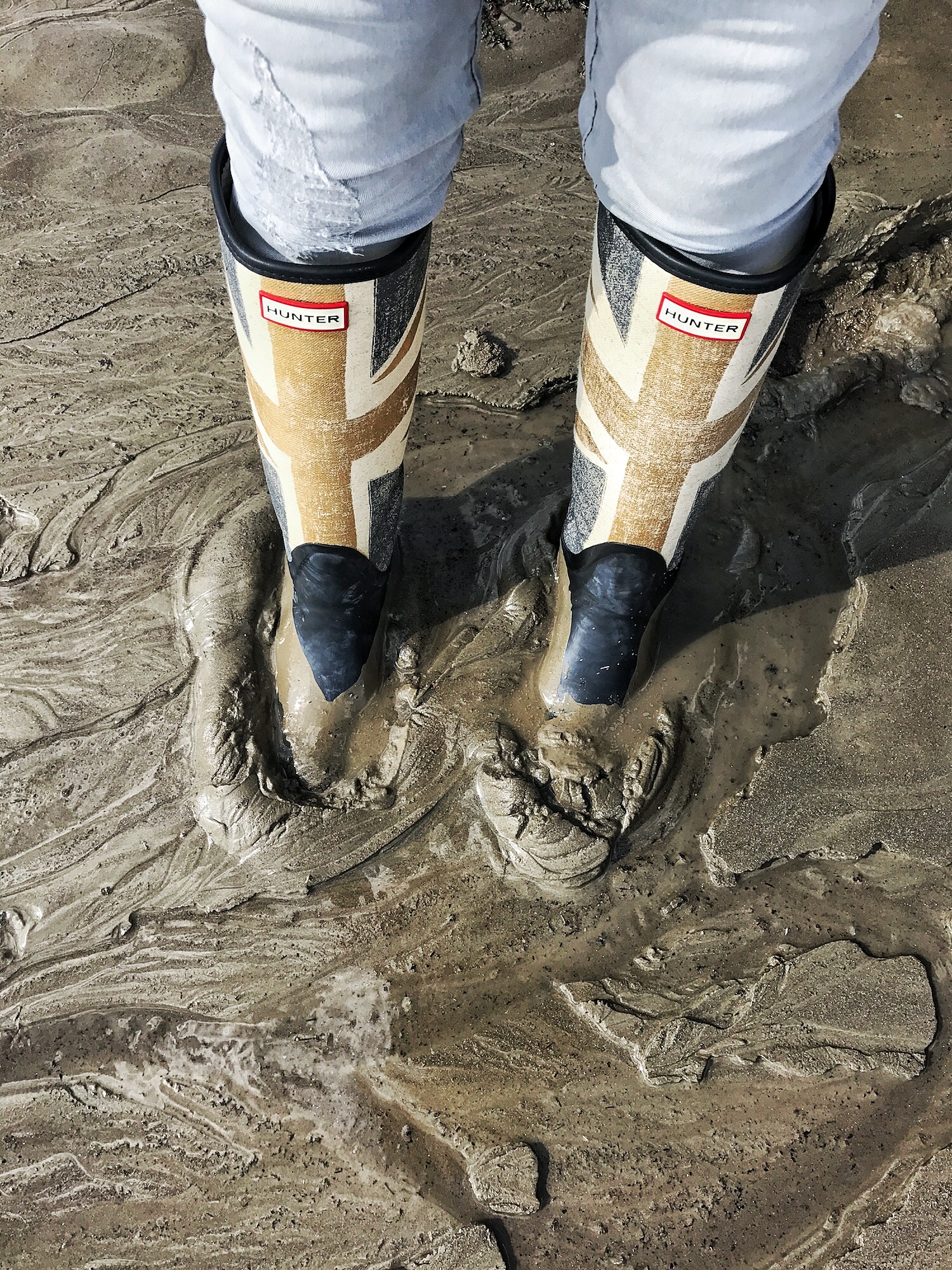 A Broad in London Mudlarking. Looking For Treasure On The Thames