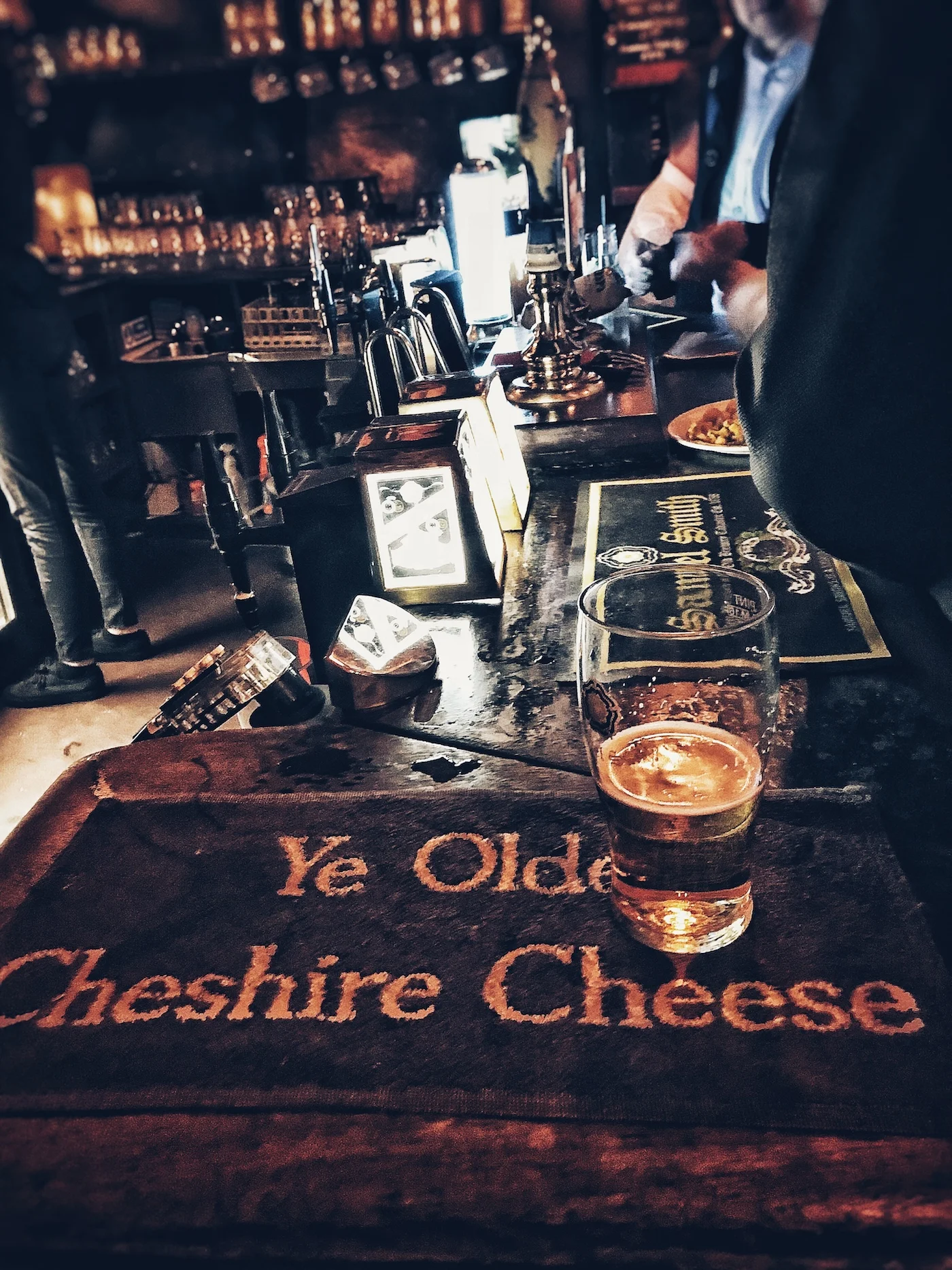 A BROAD IN LONDON ~ 12 OF THE OLDEST BUSINESSES IN LONDON