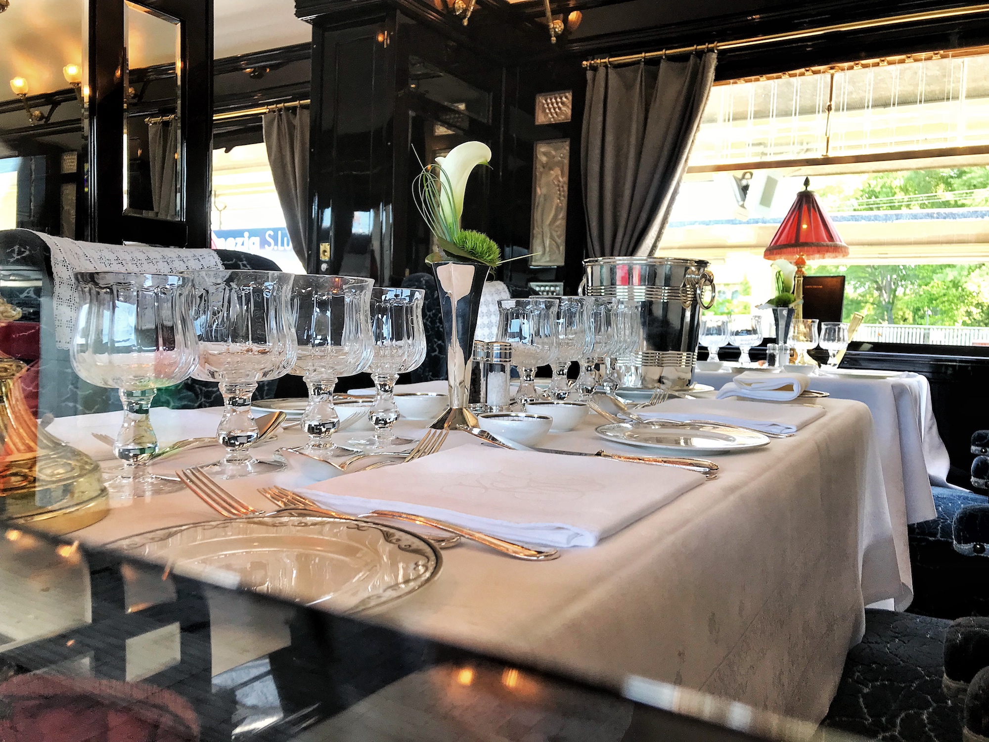 Dining Car on Orient Express.jpeg