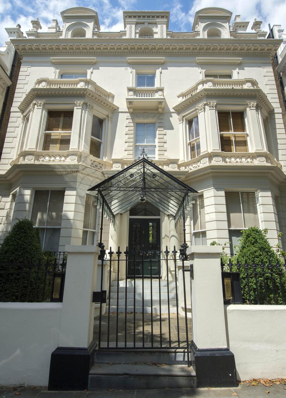 Celebrities Their London Houses A Broad In London
