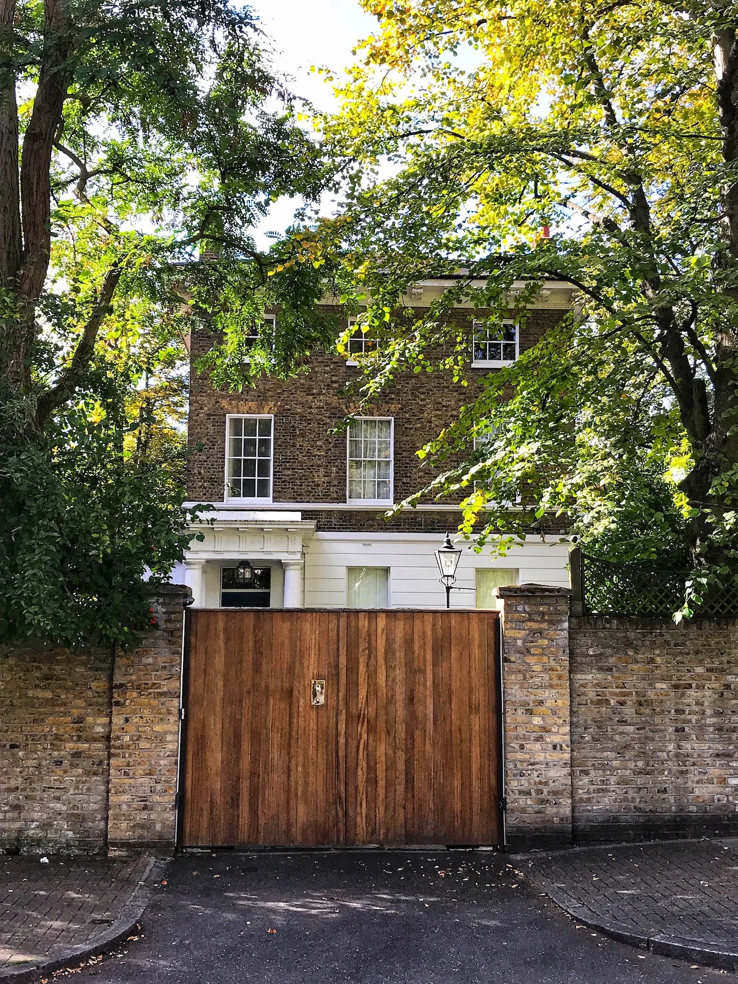 Celebrities & Their London Houses — ABroad In London