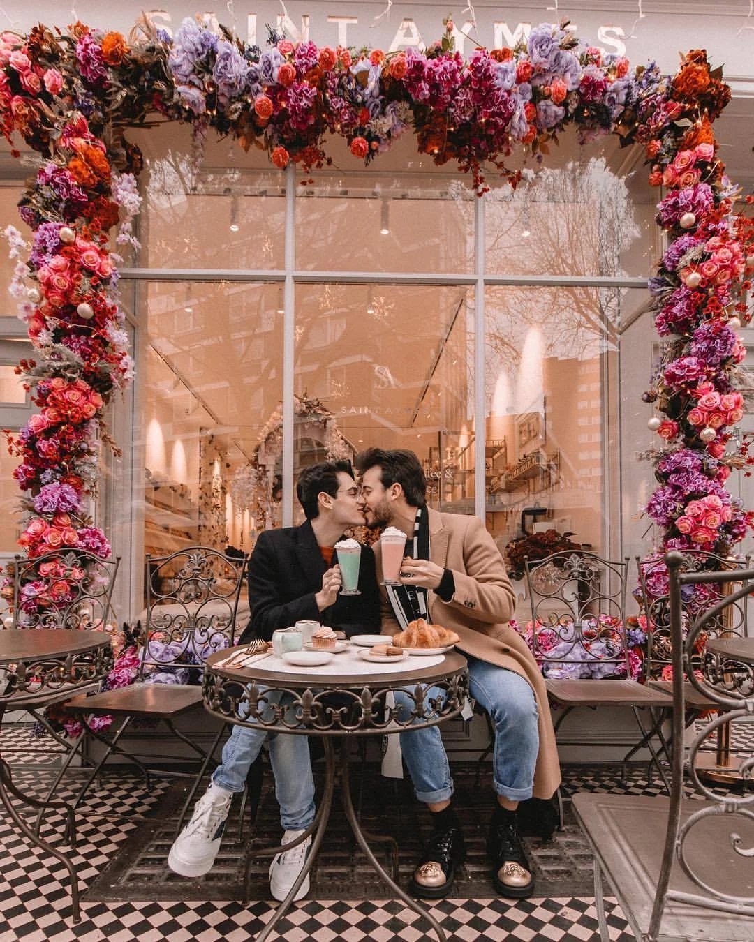 Couple Kissing .jpg