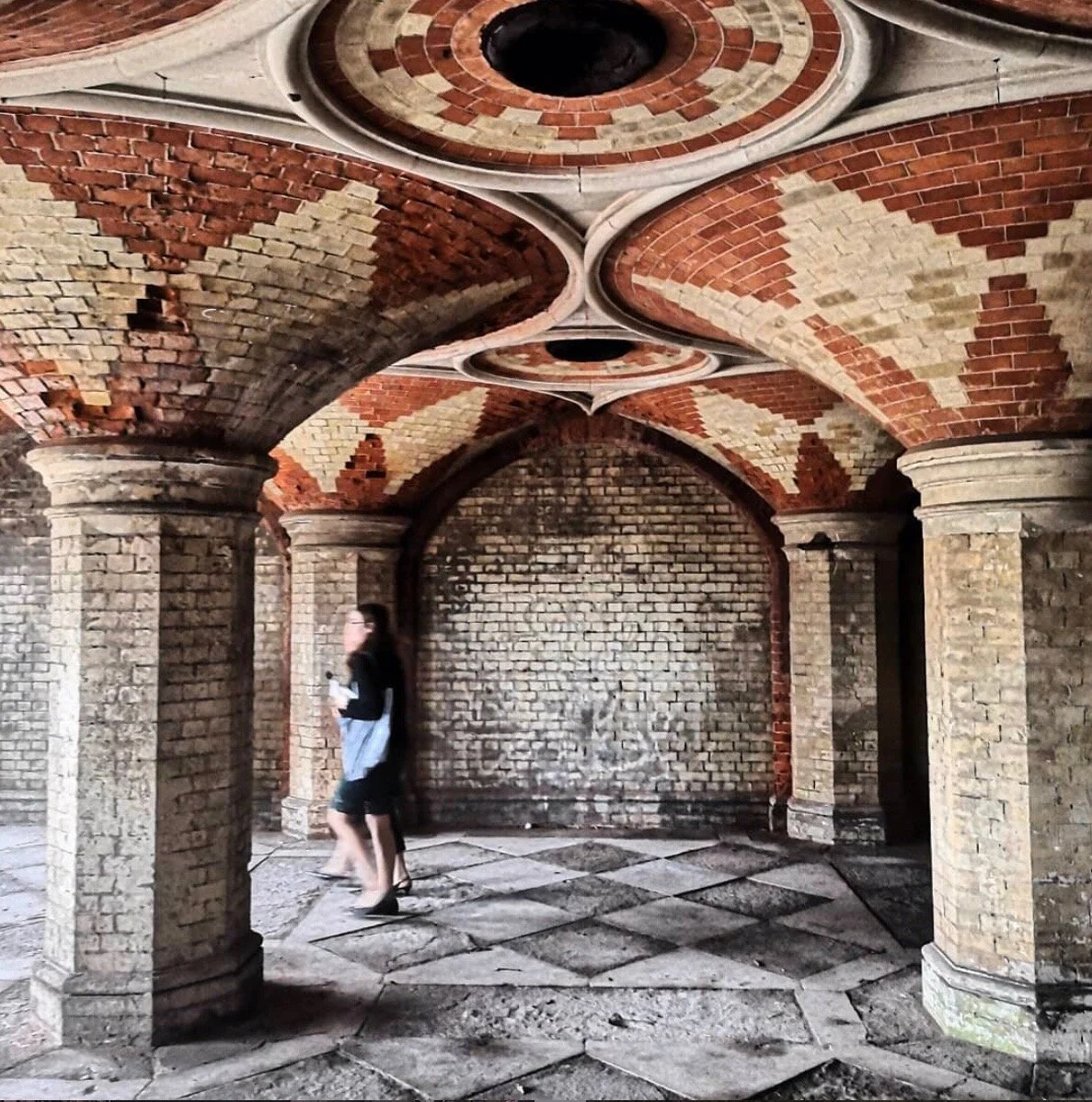 Crystal Palace Subway
