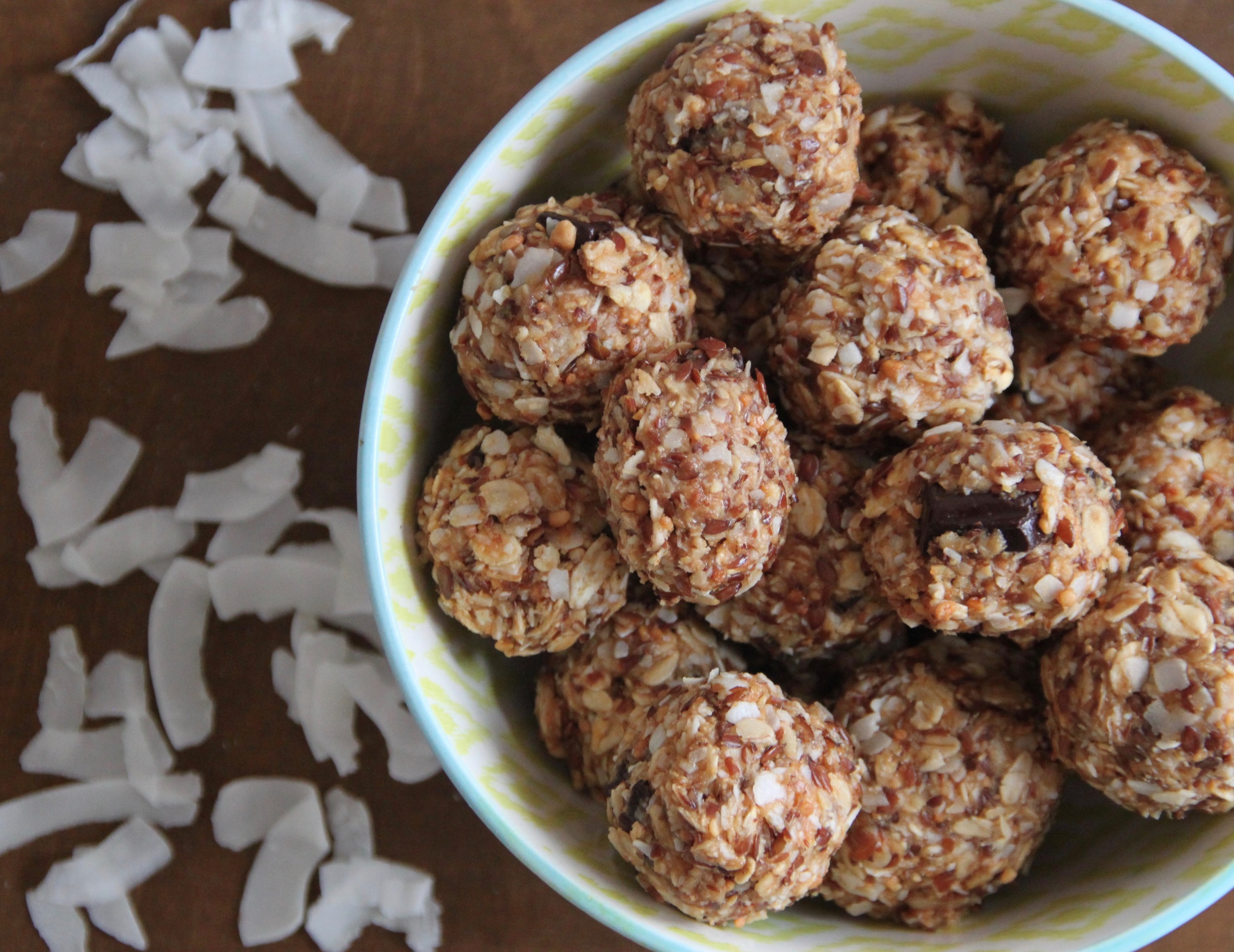 Peanut Butter Flax Energy Bites