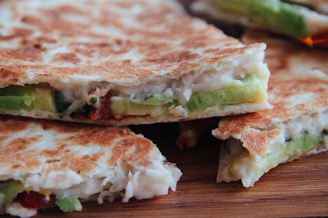 🌿Rustic Bean Quesadilla🌿#veganfood #veganquesadilla #veganappetizer #healthyfood #easymeals #like4like