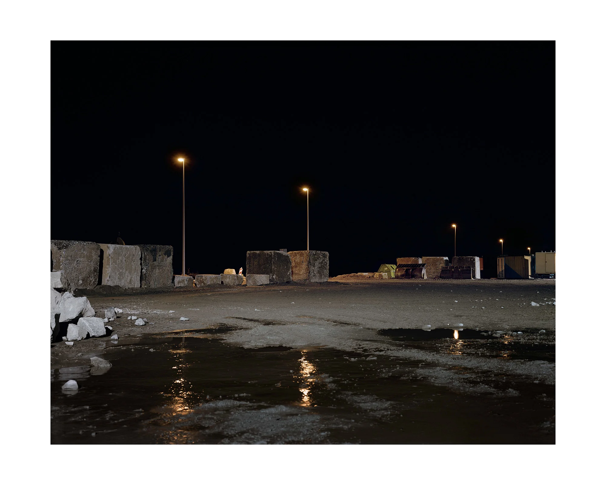 Lunar_0002.jpg
