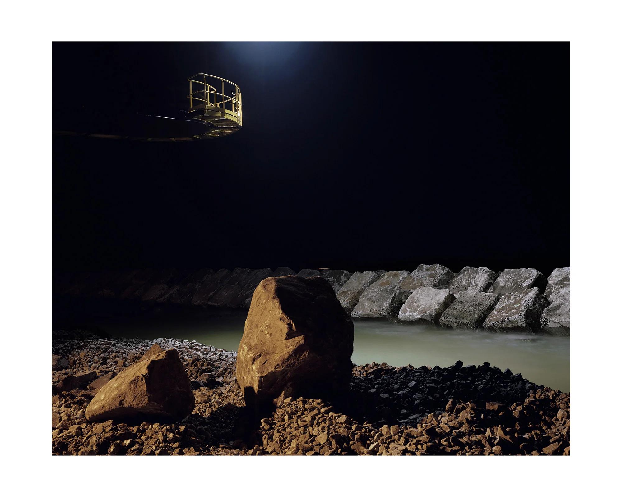Lunar_0004.jpg