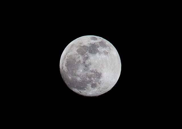 Full_Moon_over_Tokyo