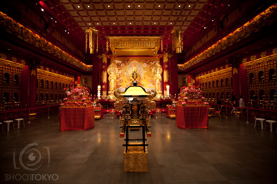Buddha_Tooth_Relic_Temple_in_Singapore_6