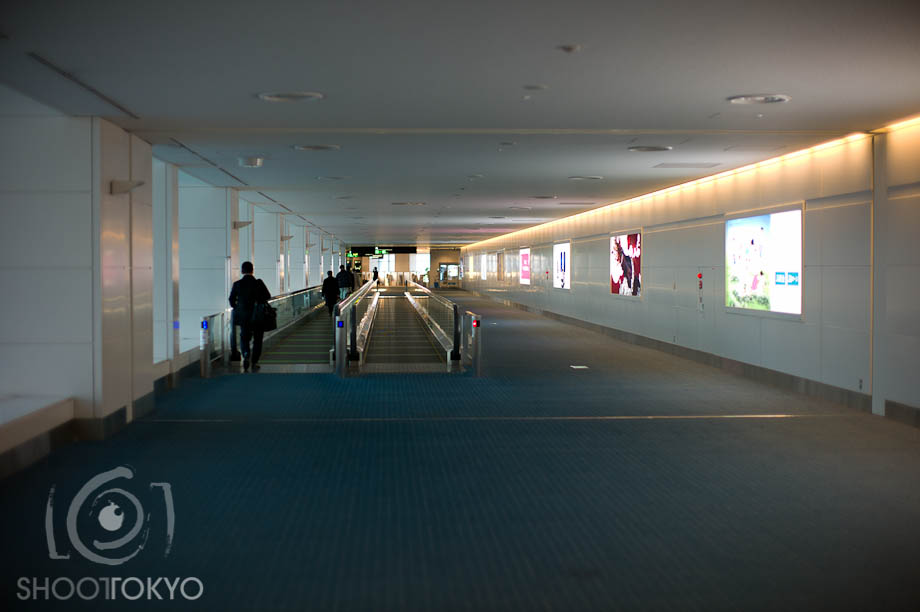 Emptyness Terminal 2 Haneda International Airport