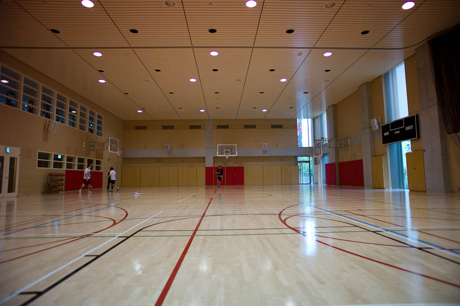The gym at The Tokyo American Club in Tokyo, Japan