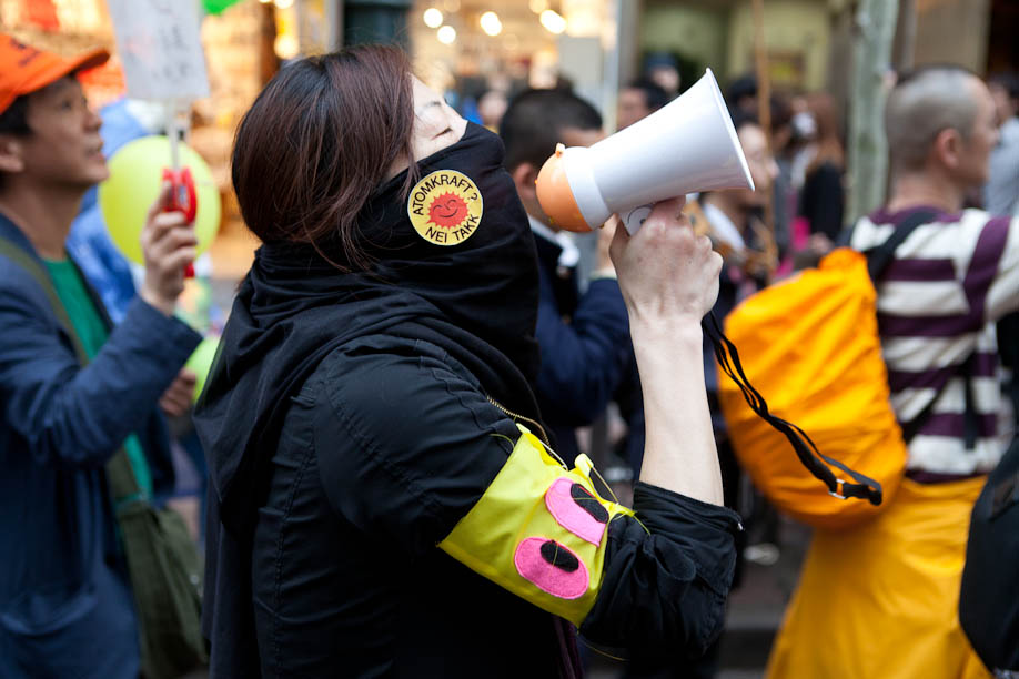 Anti Nuclear protest in Tokyo, Japan on May 7, 2011.. 5月7日2011年に渋谷で原発反対デモ。