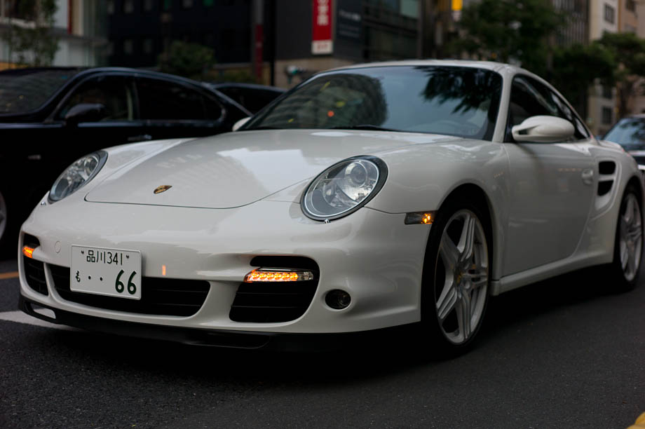 Porsche in Ginza