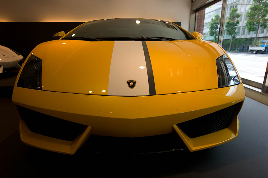 Lamborghini Dealer in Hiroo