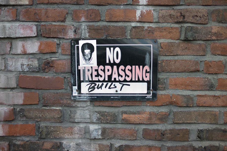 No Trespassing