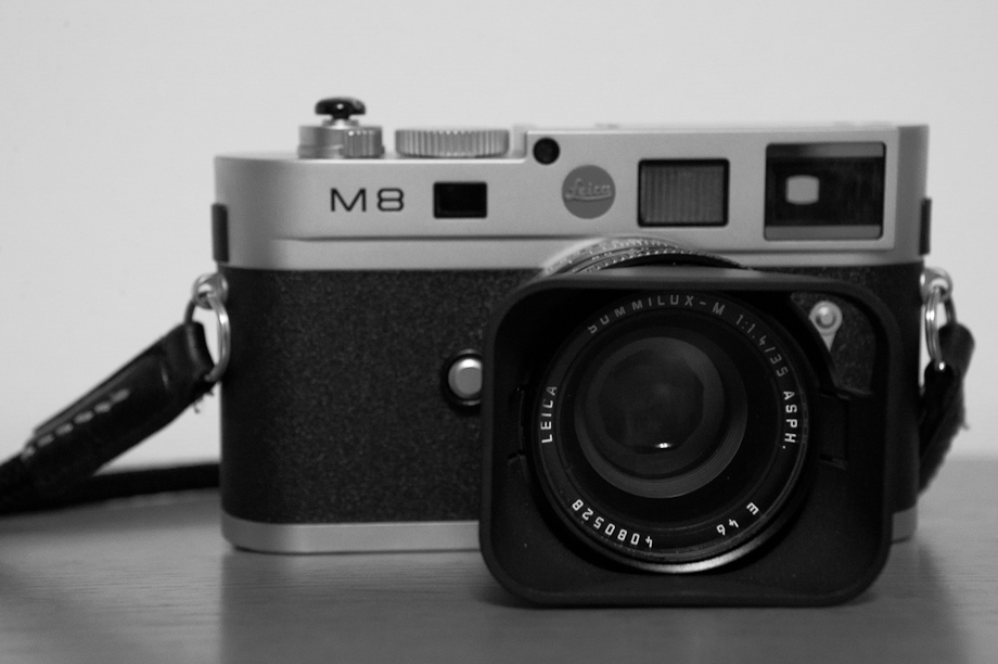 Leica M8