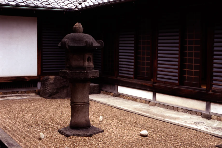 Temples in Yanaka