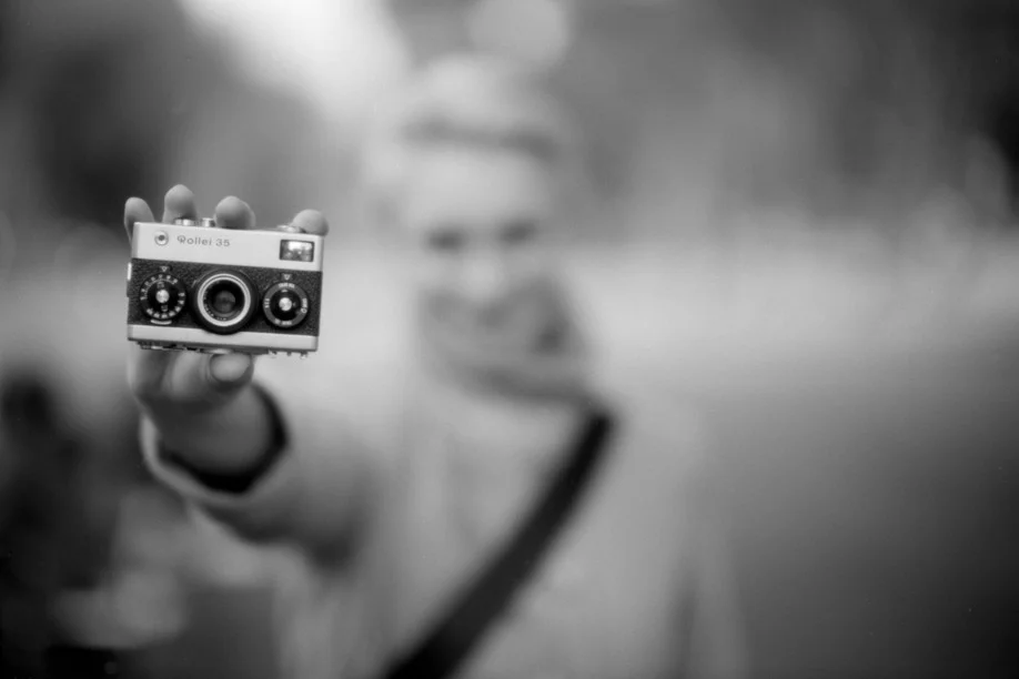Josephine and her Rollei 35