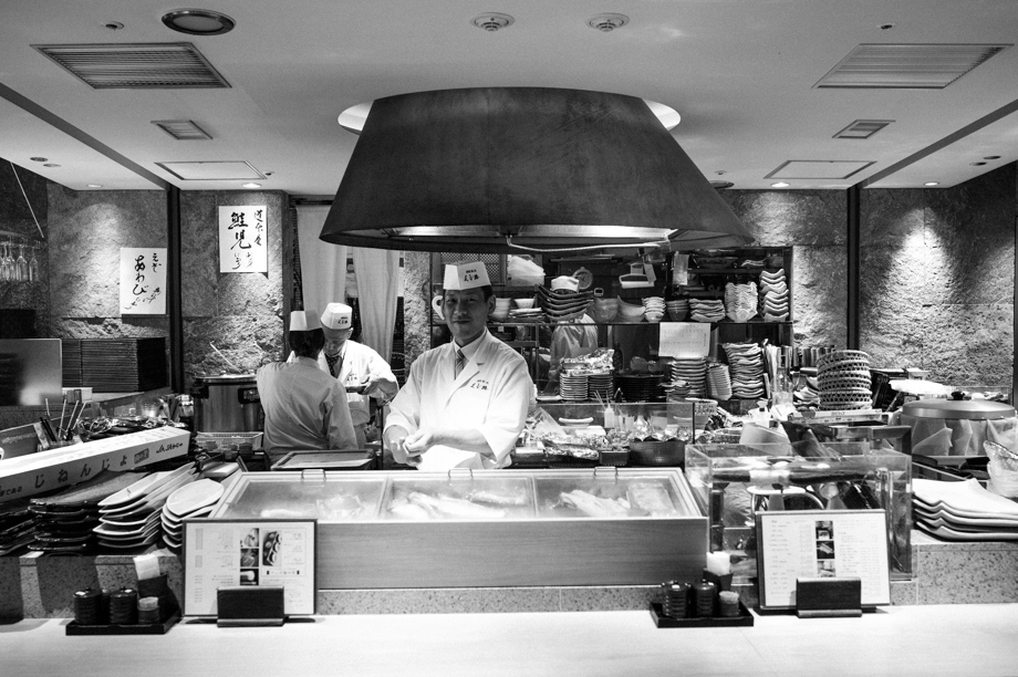 Sushi in Marunochi
