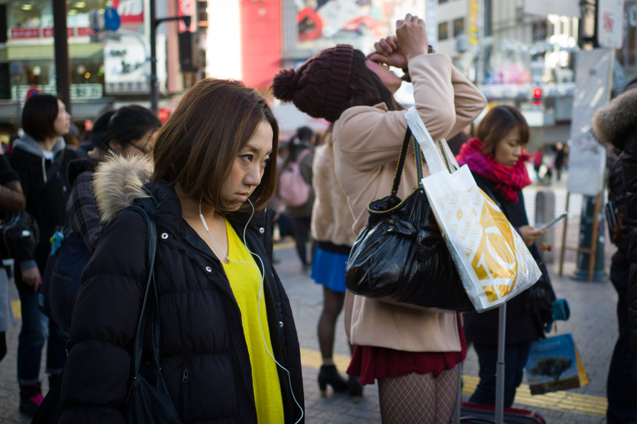 Eye drops at the crossing