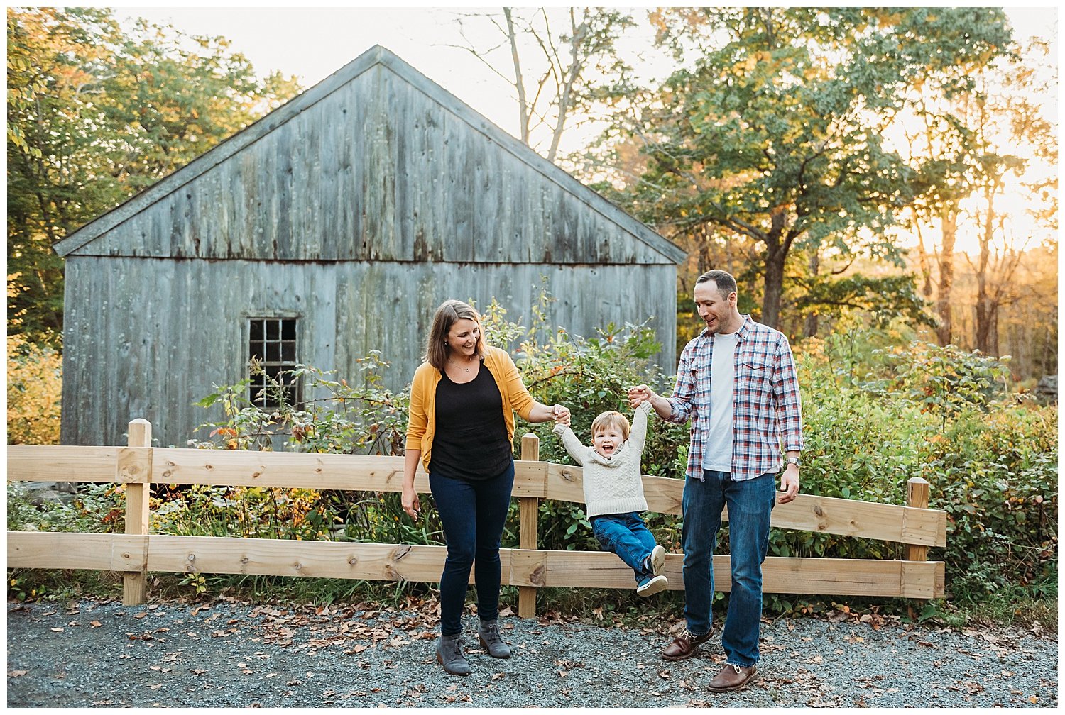  Boston Family Photographer, family photos at Moore State Park. 