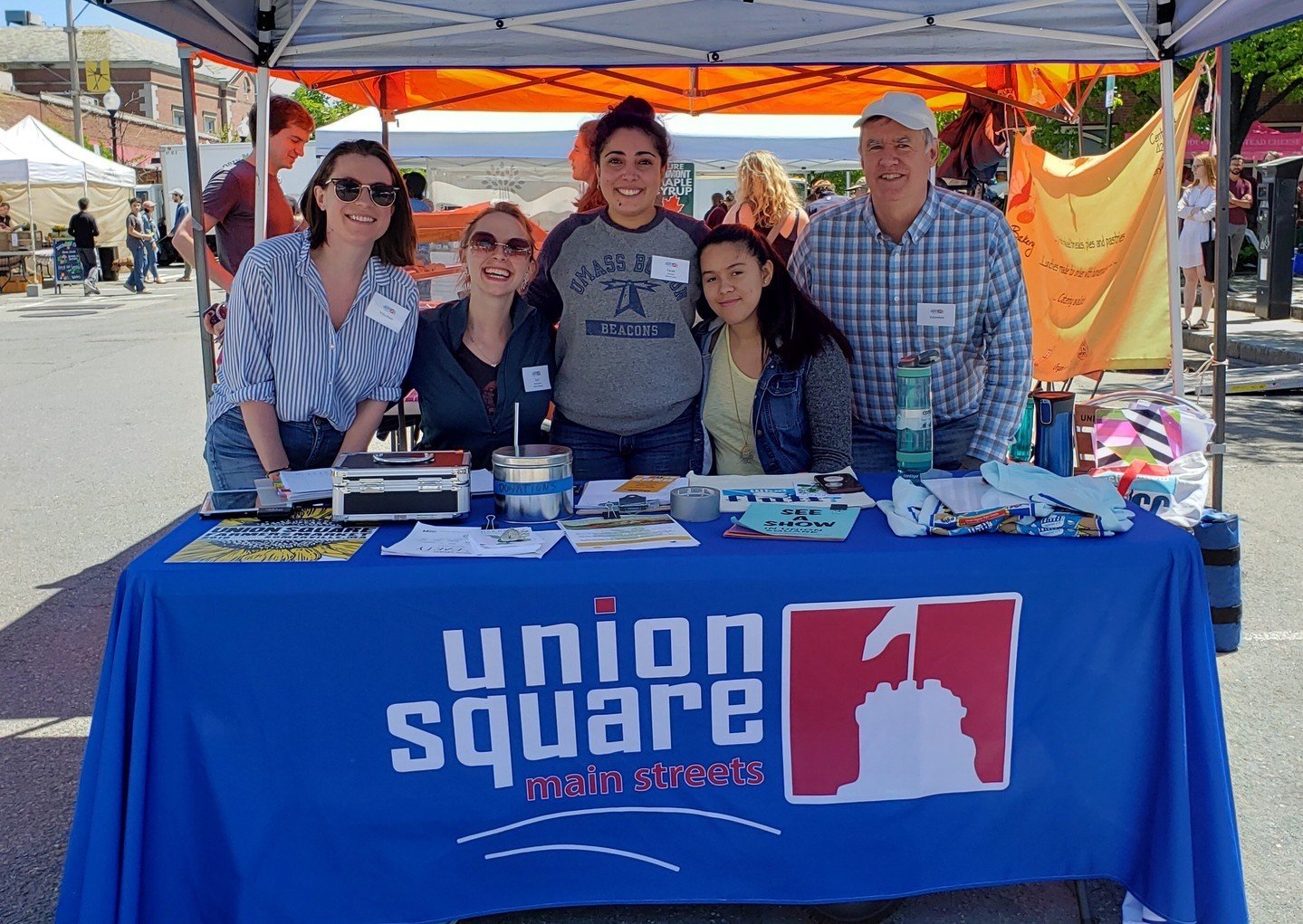 We are HIRING! 🎉 We're looking for an enthusiastic &amp; dedicated candidate to act as our Bilingual SNAP Facilitator and help us increase access to local foods for all 🥕

Spanish and Portuguese-speaking applicants are highly encouraged to apply! ?