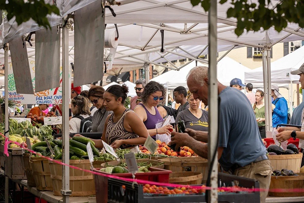🌶️Another market morning is on its way🌶️
What are you stuffing your totes with at the market this weekend? Comment your fav picks below 👇👇👇
Shop USFM Saturdays 9am-1pm on the Union Square Plaza ✨ See this weekend's market map and the season's