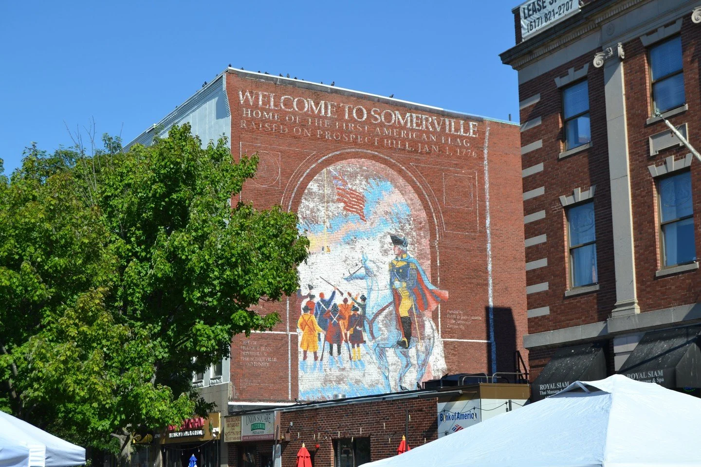 Happy New Year Union Square! 🎉🥂✨ Looking forward to celebrating all things Union in 2026 🪩🙌

📸: Voravut Ratanakommon &amp; @ly_carlos

 #loveunionsquare #loyal2local #supportlocal #eatlocal #livelocal #mylocalMA