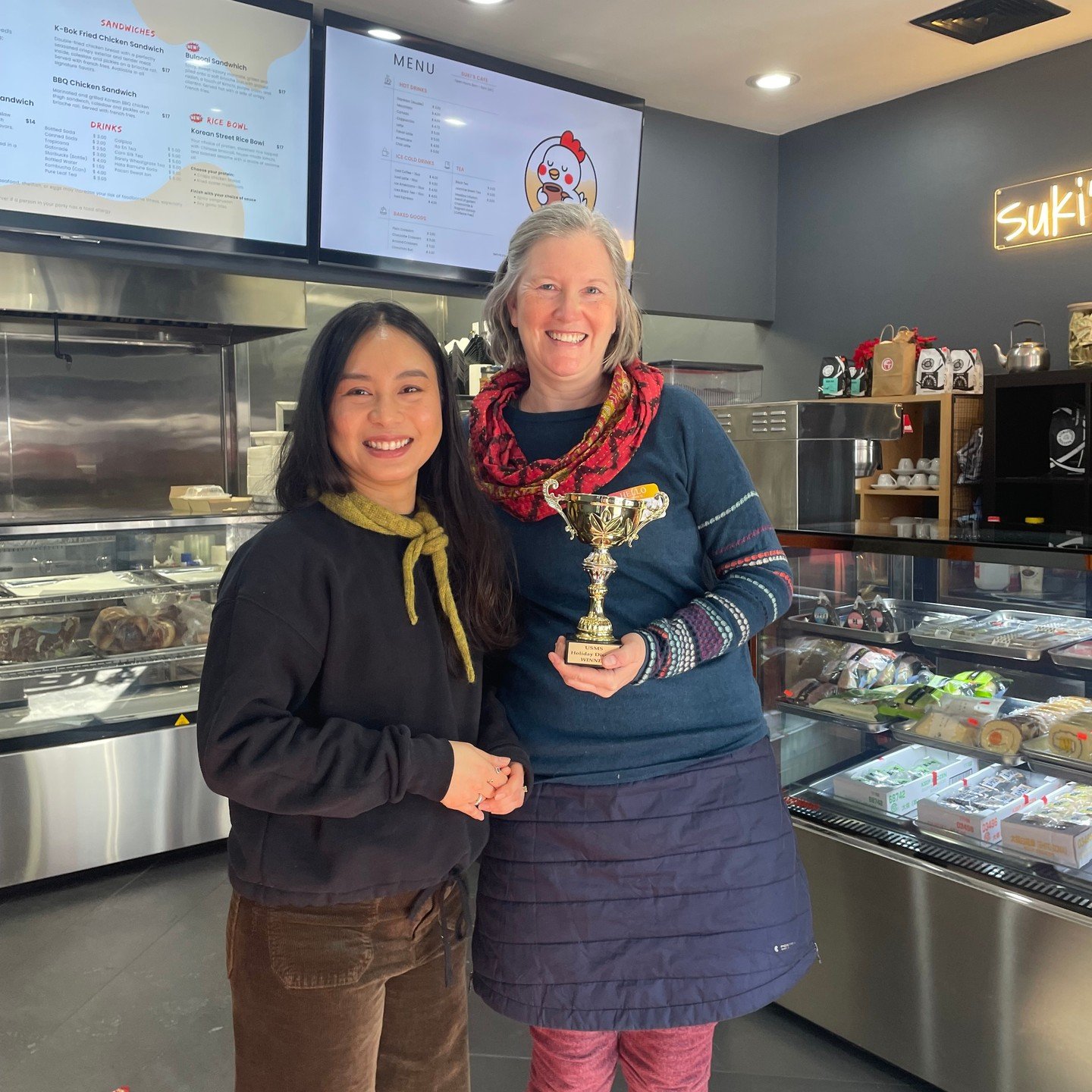 Another round of cheery congratulations to @somervillegrowingcenter, whose "Colors of the Growing Center" display won the Storefront Decoration Contest during December's Union Square Jingle ❄️☃️✨

Business leaders participated in a passing 