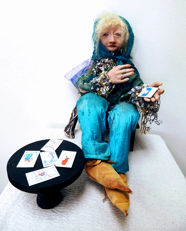 Tamara, Tarot Card Reader