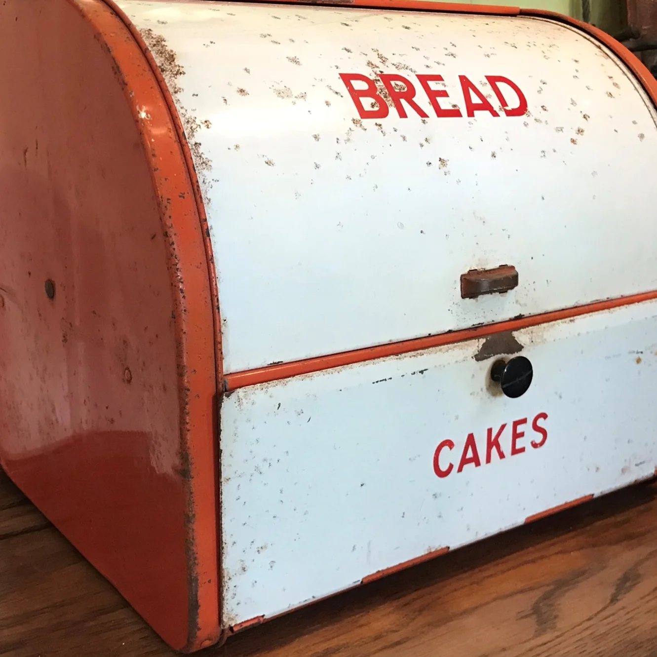 vintage bread bin