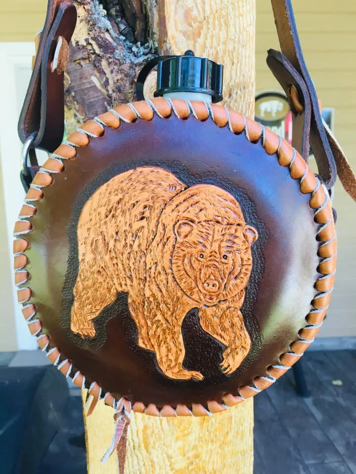 Grizzly canteen