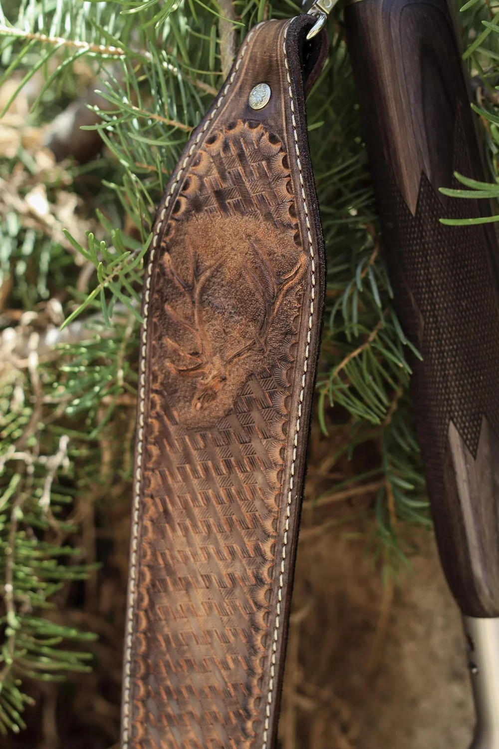 European Elk Sling And Wrap — Buffalo Brand Leather display picture 1