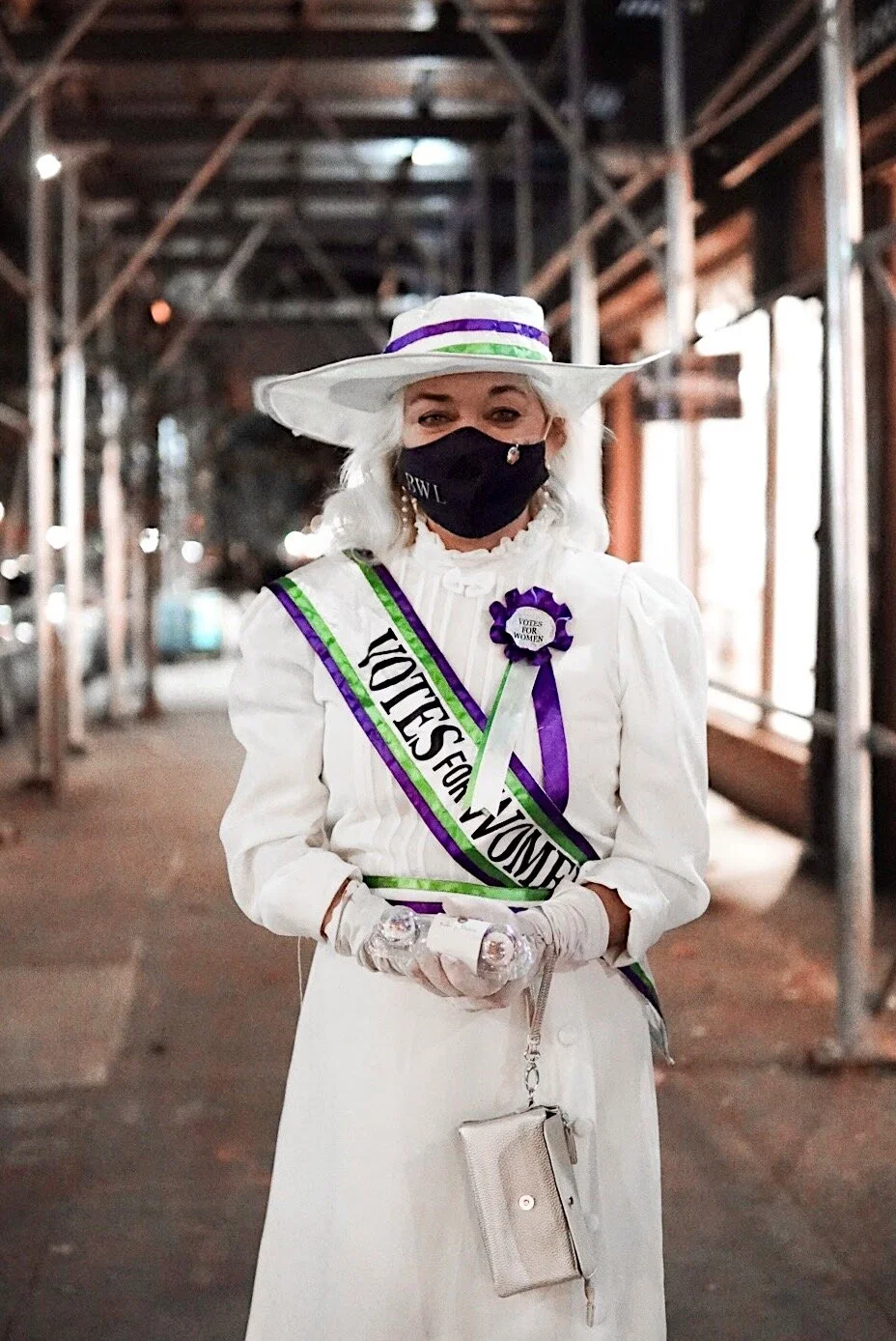 holding onto hope &amp; handing out healing