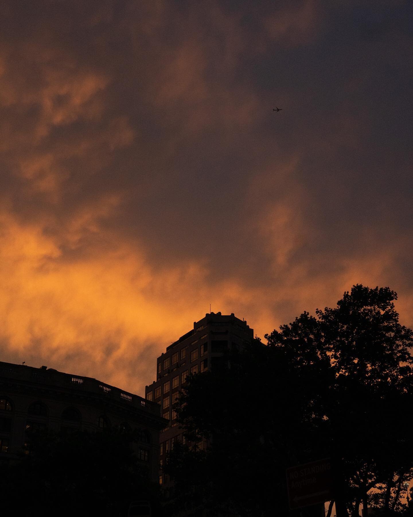 new york doing its summer thing these days, cotton candy sunsets &amp; cold white wine on rooftops &amp; ice cream dripping down our arms in the heat of the night as we eat it on the quiet front stoops of the west village. deep laughter that comes fr