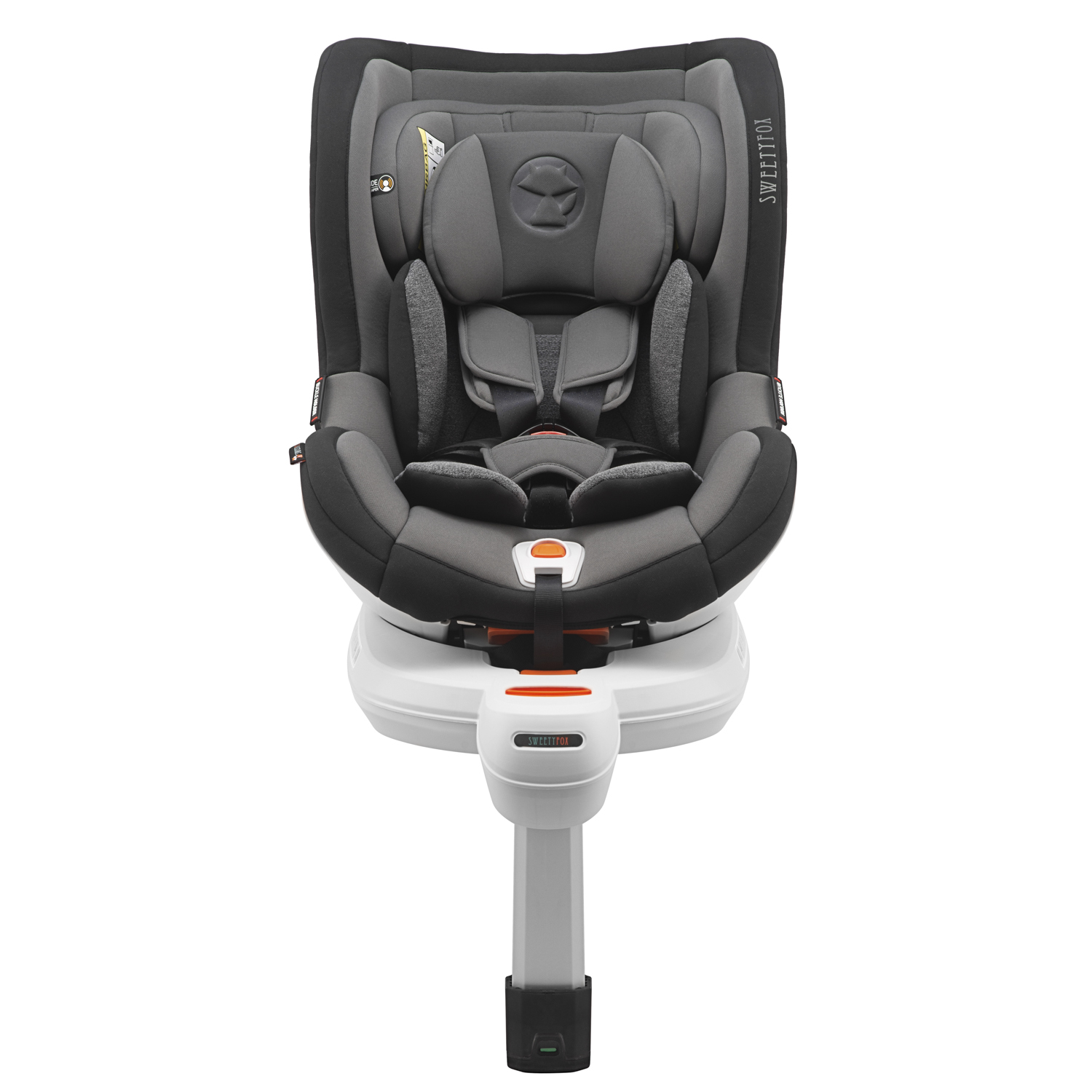 lettstudio_packshot_white_background_carseat1.jpg