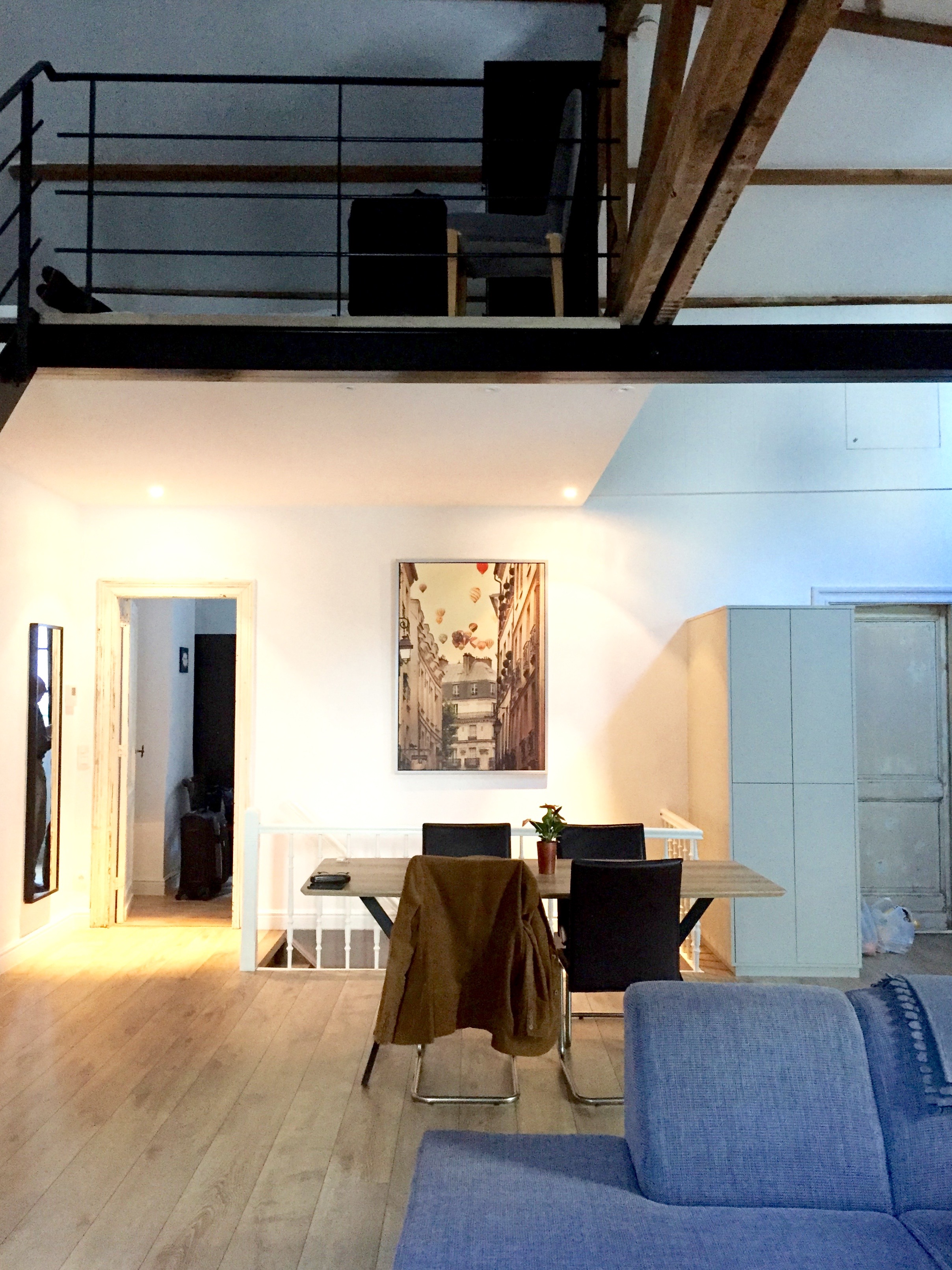  View to the entry stairs and the door to the main bedroom on the left. 