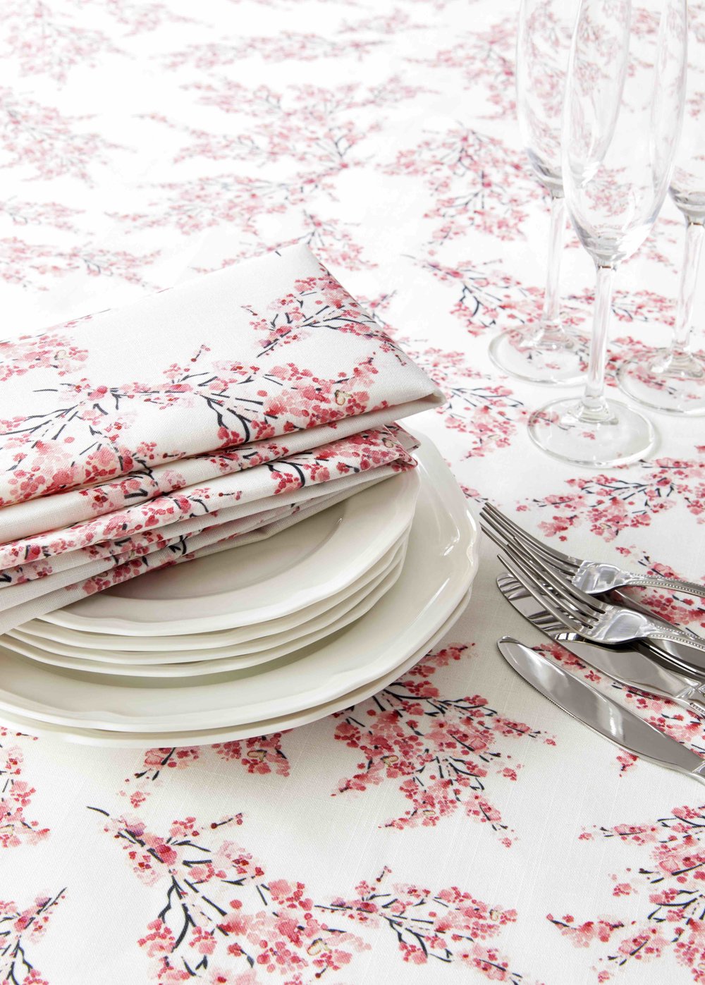 3. Cherry Blossom Napkin and Tablecloth 