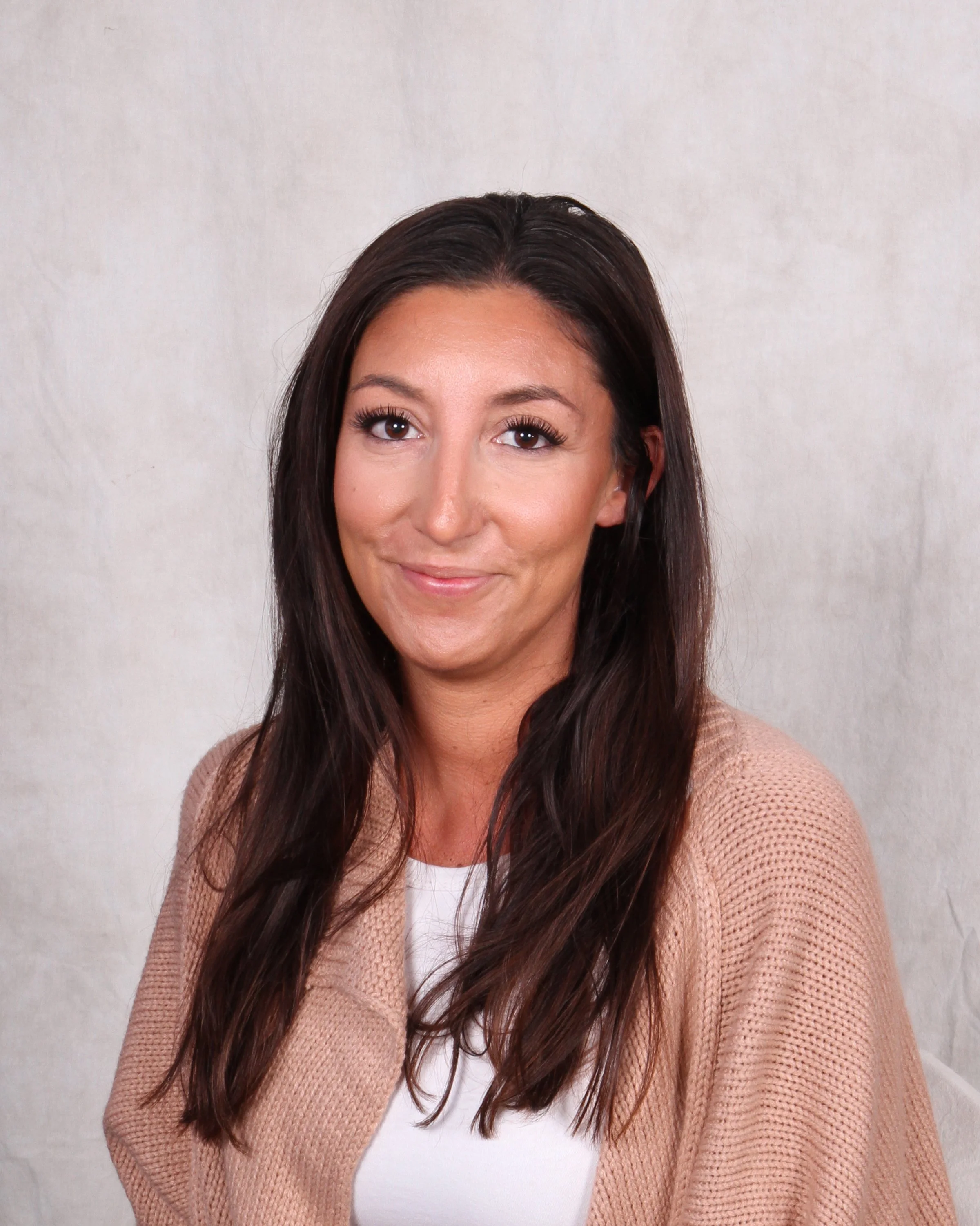 05 Alyssa MMO teacher.JPG