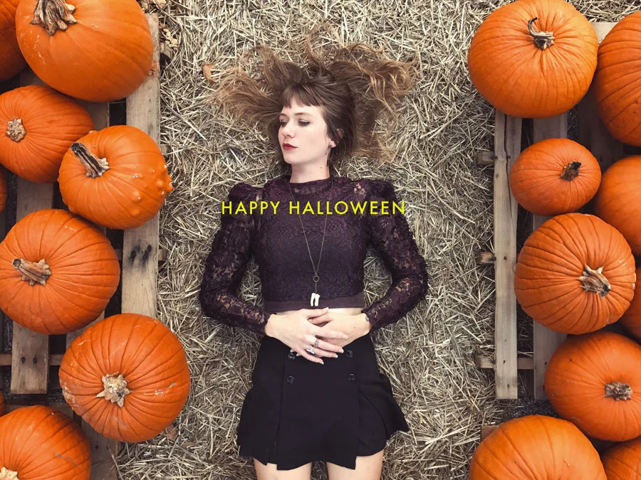 Halloween tip: Have some candy for breakfast -because it's Halloween and doesn't feel like it and it's Monday. <3, The Dechoes Crew