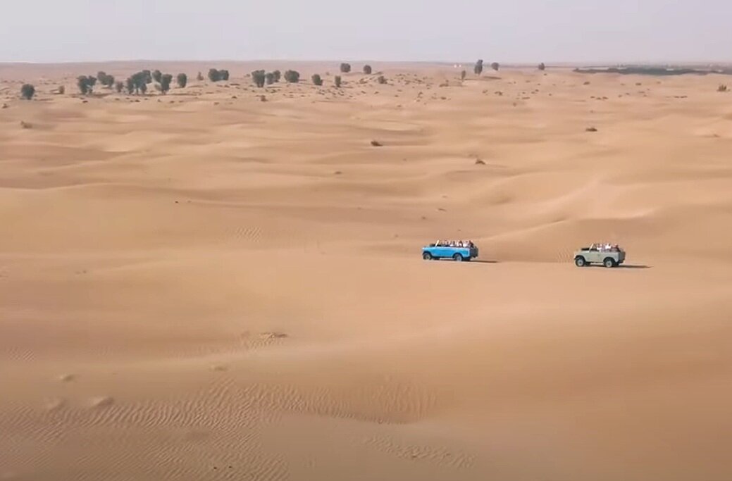 Heritage Desert Safaris, Vintage land rover, Dubai Desert, Dubai UAE