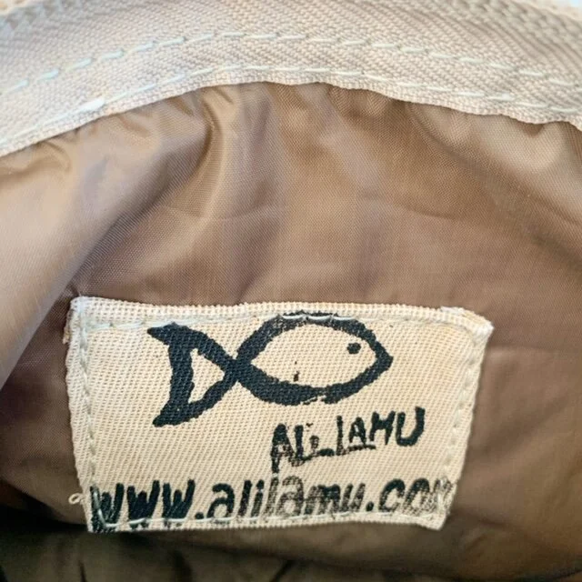 Ali Lamu Large Midnight Blue Natural Star Clutch  
