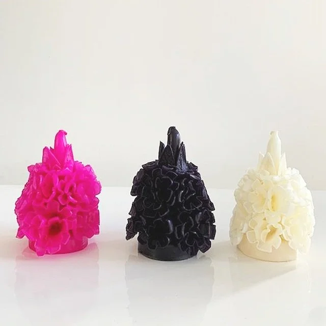 Guanajuato Pom Pom Candle Black  