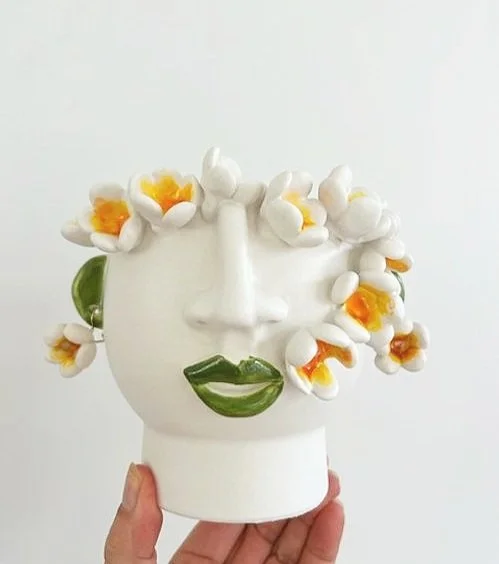 Patrizia Italiano Flavia with Frangipani Seller Vessel