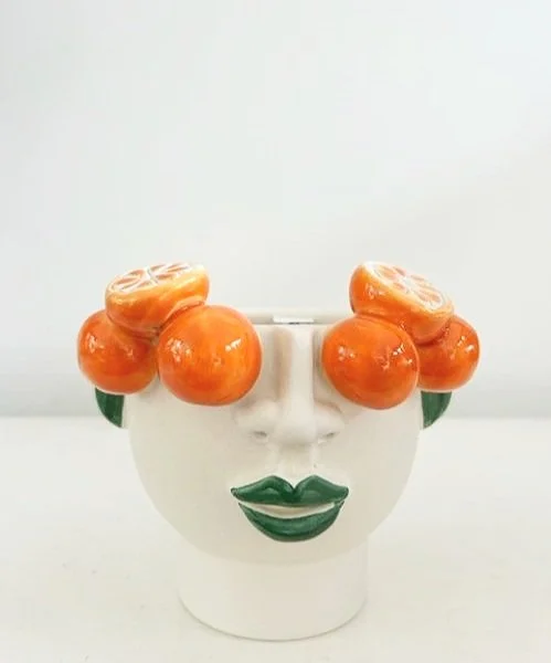 Patrizia Italiano Arancia Di Vaniglia with Orange Seller Vessel