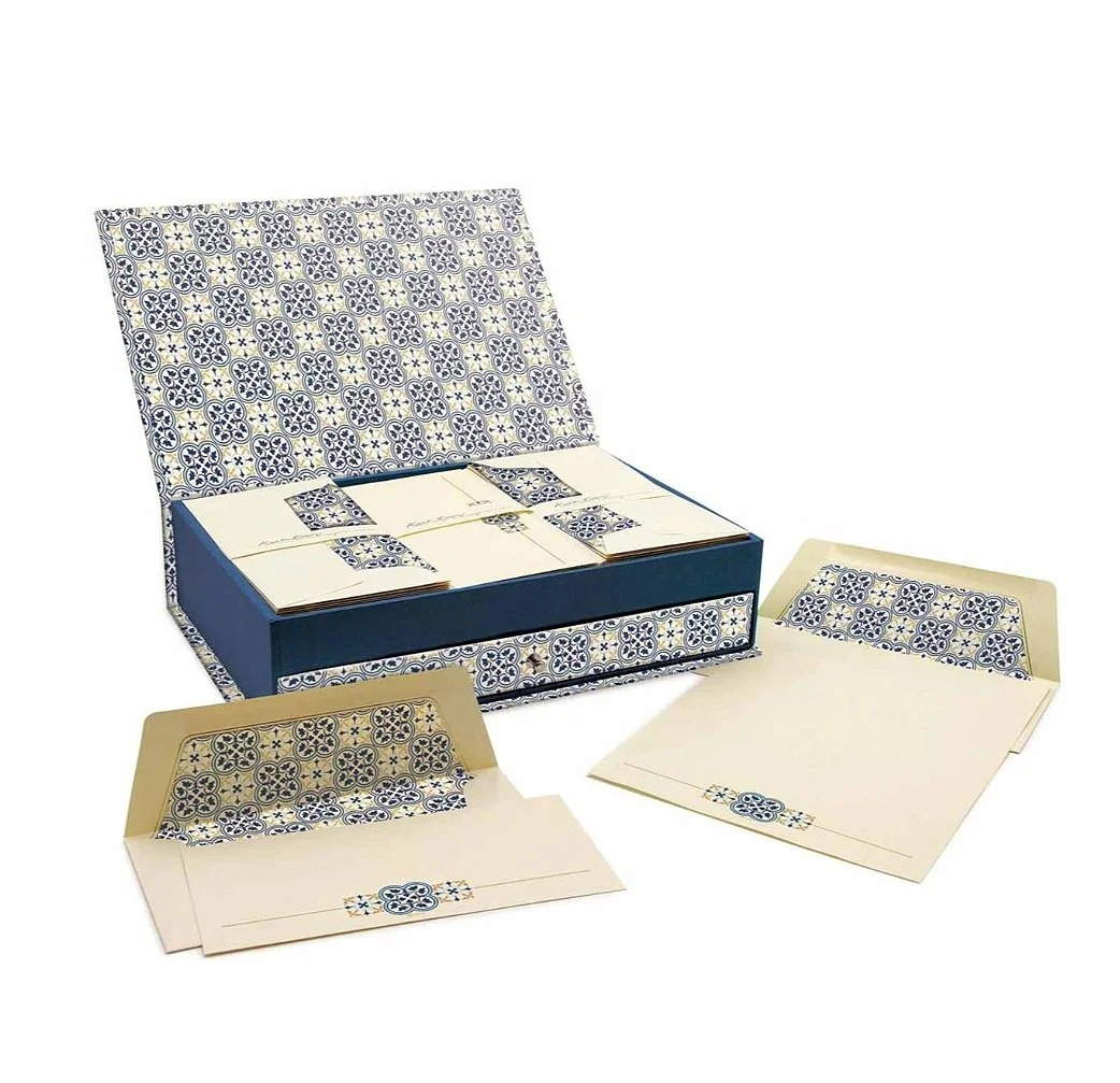 Kartos Explore Italian Wrapping Paper - Golden Powder Print Gift Wrap Sheets