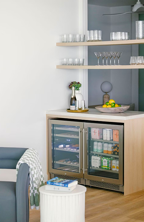 Oceanfront view from Kirra Point Holiday Apartments at sunrise