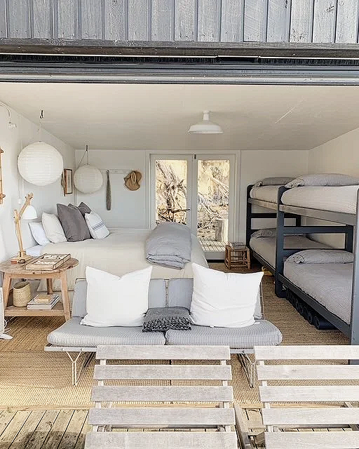 Relaxed luxury interiors on Satellite Island blending comfort and wilderness